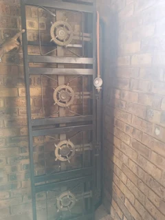4 plate gas stove&#43;19kg cylinder