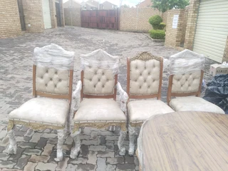 Dining Table and 6 chairs