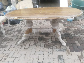 Dining Table and 6 chairs