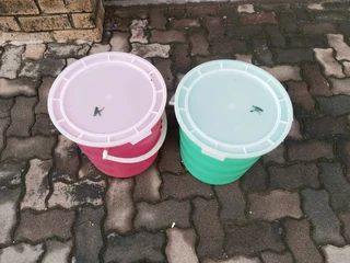 20 litter bucket R100 each