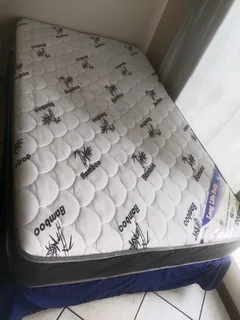 5 Star 3 quarter Bed (Base and Mattress)