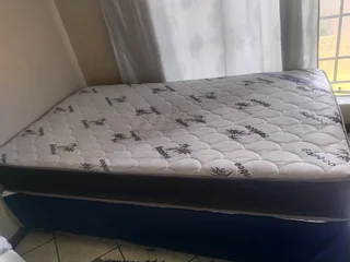 5 Star 3 quarter Bed (Base and Mattress)