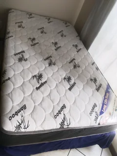 5 Star 3 quarter Bed (Base and Mattress)