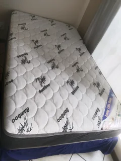 5 Star 3 quarter Bed (Base and Mattress)