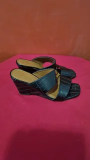 Foschini black sandals