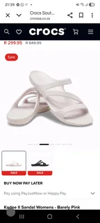 Baby Pink woman crocs