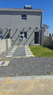 75 sqm 2 bed duplex - brand new in new development in Bardale Village in Blue Downs