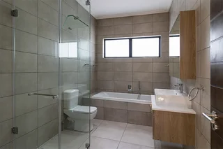 80 sqm - Dgarage - Plot n Plan house built to you r spec,s in Glenlilly in Malmesbury