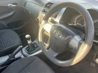 2011 Toyota Corolla Sedan 1.3 Professional