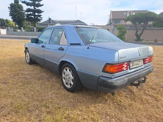 Mercedes benz 190E automatic