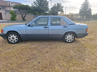 Mercedes benz 190E automatic