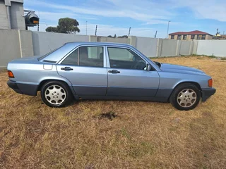 Mercedes benz 190E automatic
