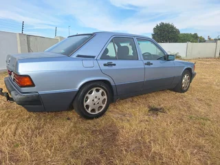 Mercedes benz 190E automatic