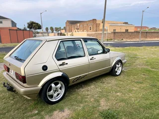 Vw golf mk1 2004 model