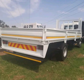 FUSO DROPSIDE TRUCK FOR SALE