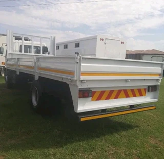 FUSO DROPSIDE TRUCK FOR SALE