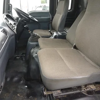 ISUZU FTR800 DROPSIDE TRUCK ON SPECIAL