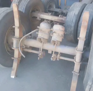 Henred Trailer Round Axles On Clearance Special