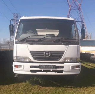 Nissan Ud100 Truck On Special