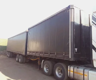 Superlink Tautliner Trailer On Special