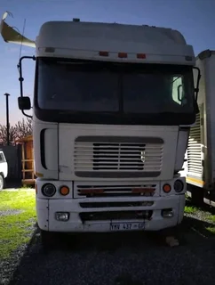 Freightliner Argosy Isx530 Breaking For Spares