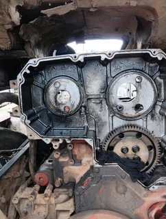 FREIGHTLINER ARGOSY ISX530 BREAKING FOR SPARES