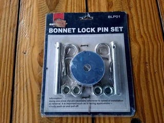 Universal bonnet lock clips