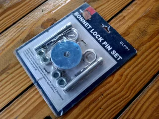 Universal bonnet lock clips