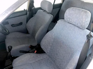 2002 Toyota Tazz 160i Hatchback