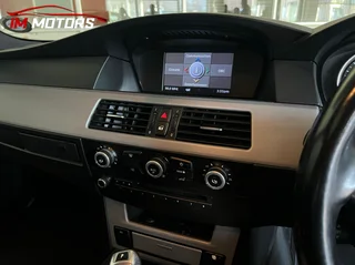 2009 BMW 5 Series 525i Auto Sedan