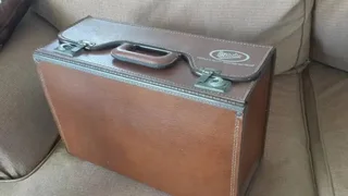 Leather Bandag briefcase case in excellent condition with full locks and key