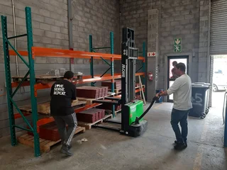 BOOST YOUR PRODUCTIVITY with a new F4 Pallet truck and EST122 Stacker