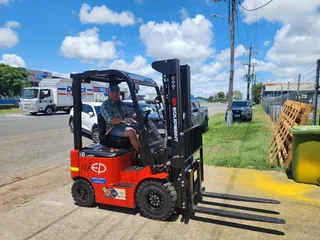 Forklift- New Electric-1,8 Ton And 2 Ton