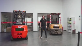 FORKLIFT-eLECTRIC - FIRST EVER -REMANUFACTURED  2,5 TON  and at a special price