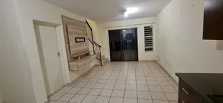 Modern 3-Bedroom Townhouse to Rent in Biltmore Gables, Wilgeheuwel R11800.00