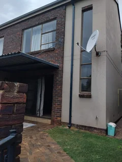 2Bedroom Duplex Townhouse to Rent – Watsonia View, Sugarbush Estate, Noordheuwel, Krugersdorp R8000