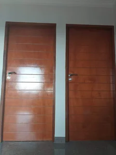 Carpenter, wooden door hanging and repairs, pivot doors, wooden windows
