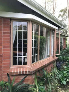 Carpenter, wooden door hanging and repairs, pivot doors, wooden windows