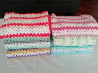 Baby snooze blankets