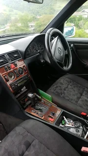 Mercedes c200 w202