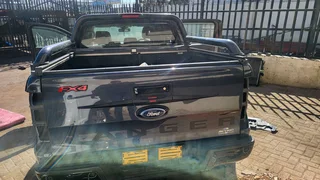 Ford Ranger FX4 2.0D Auto Double-Cab Stripping for Spares