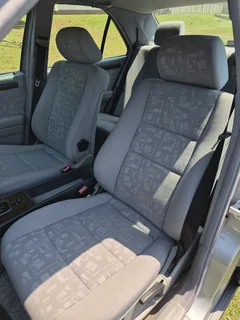 1996 MERCEDES BENZ C200. CLASSIC. ORIGINAL CONDITION