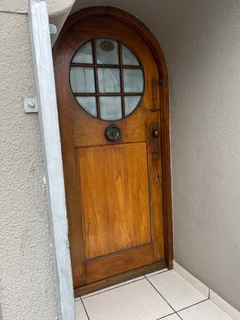 Grassy Park 2 bedroom house