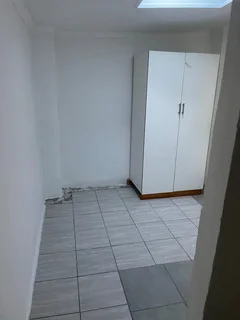 Flatlet - Ad posted by RuvimboMadyara