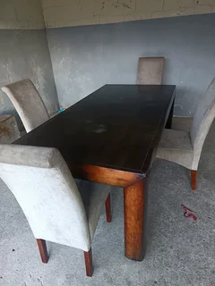 Dinning table