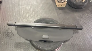 Volkswagen Touareg Parcel Tray