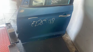 Hyundai Tucson doors ,tellgate, tell lights, rear bumper