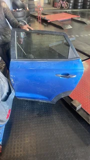 Hyundai Tucson doors ,tellgate, tell lights, rear bumper