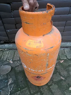 2nd hand gas cylinder 19 kg