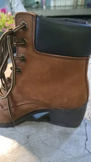 Ladies JEEP Boots size 5